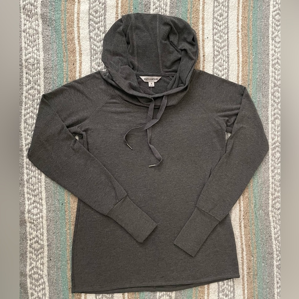 PURE & SIMPLE woman’s/juniors sweatshirt. Size S